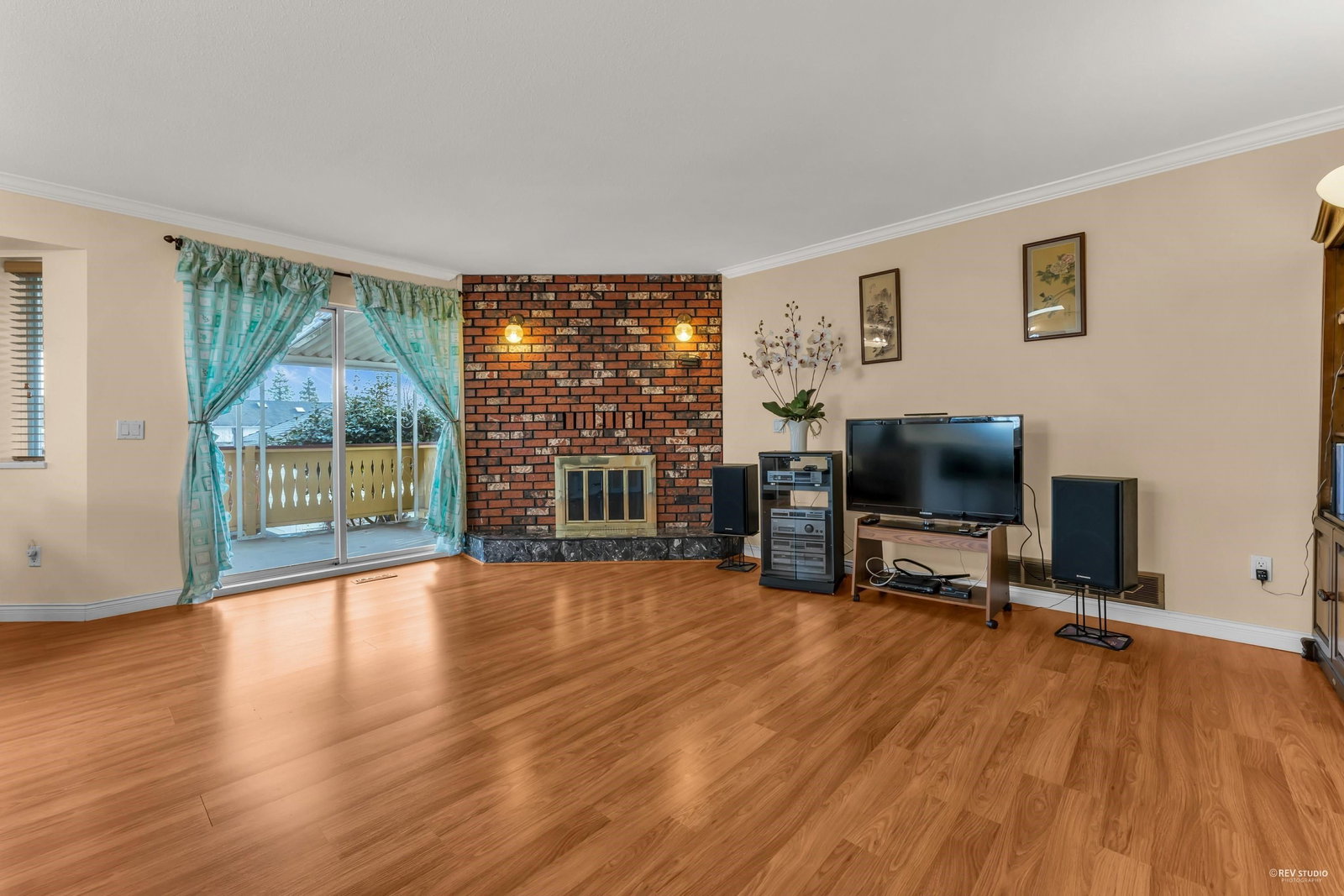 Listing Image 15