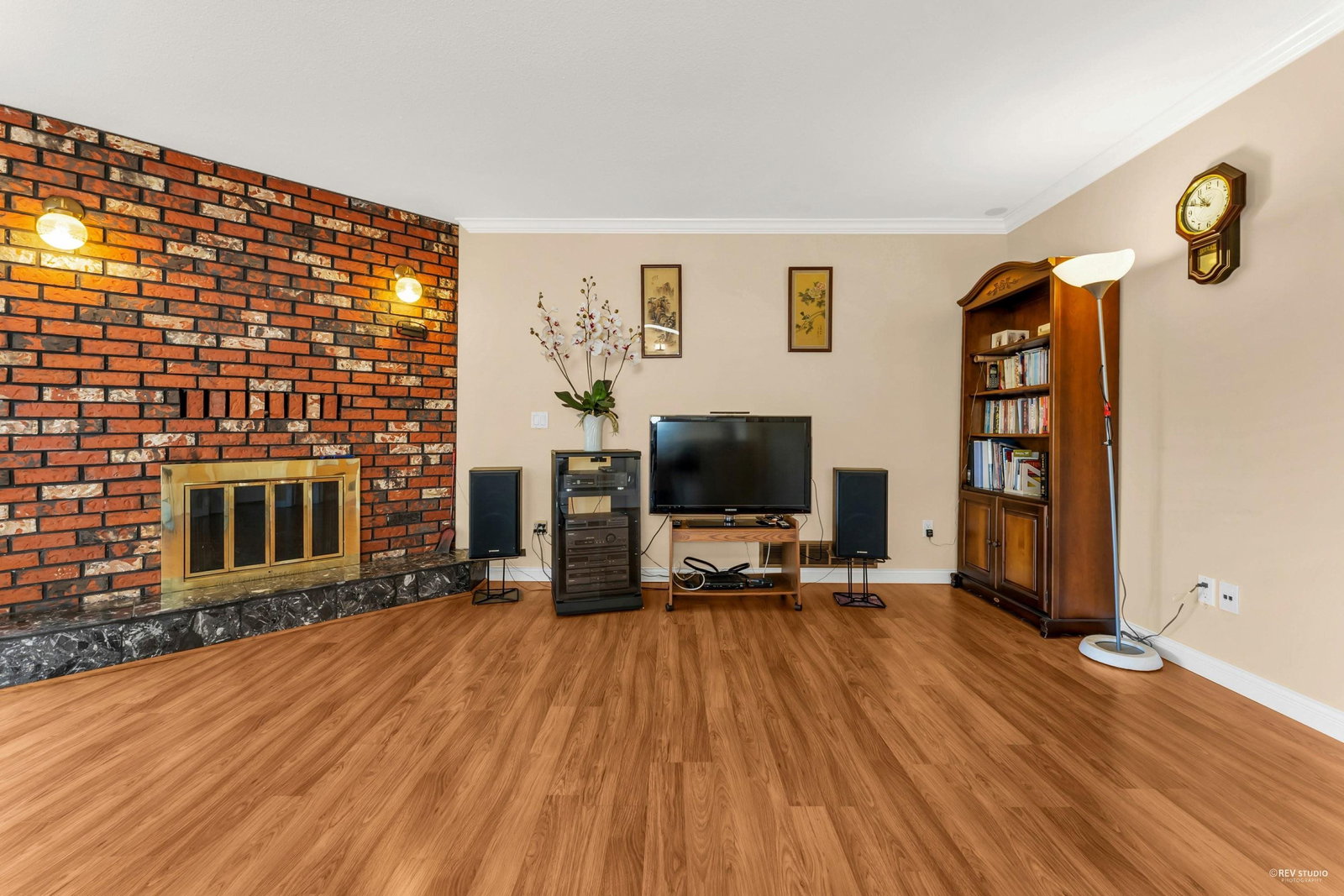 Listing Image 20