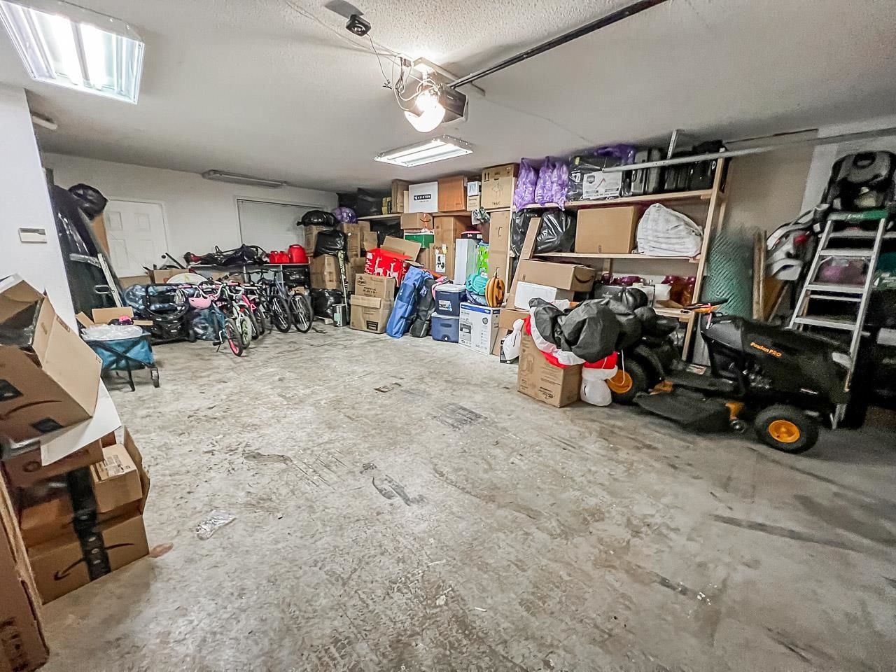 Listing Image 27