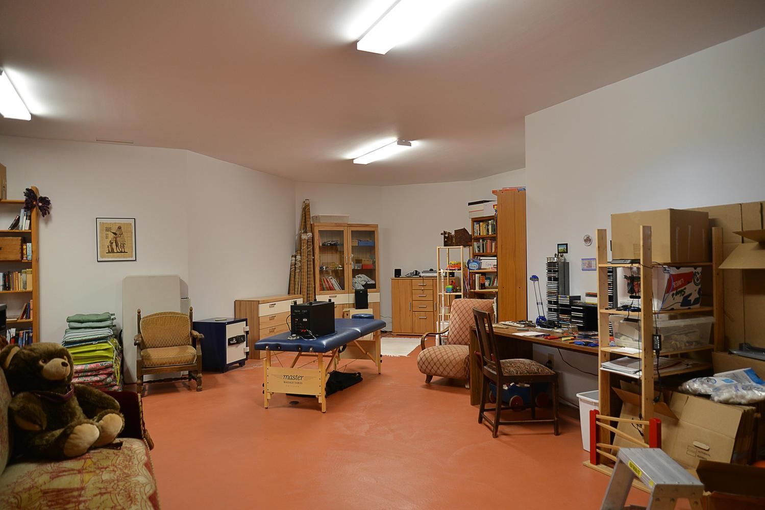 Listing Image 22