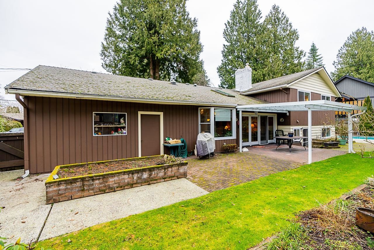 Listing Image 5