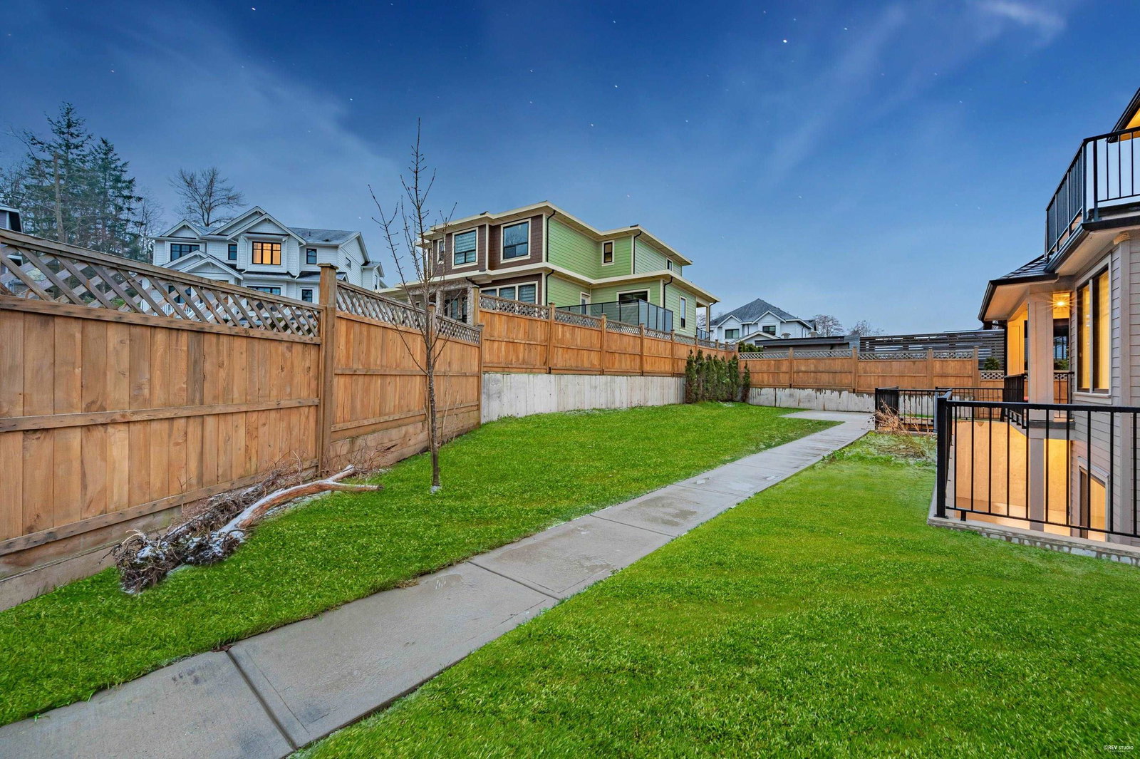 Listing Image 5