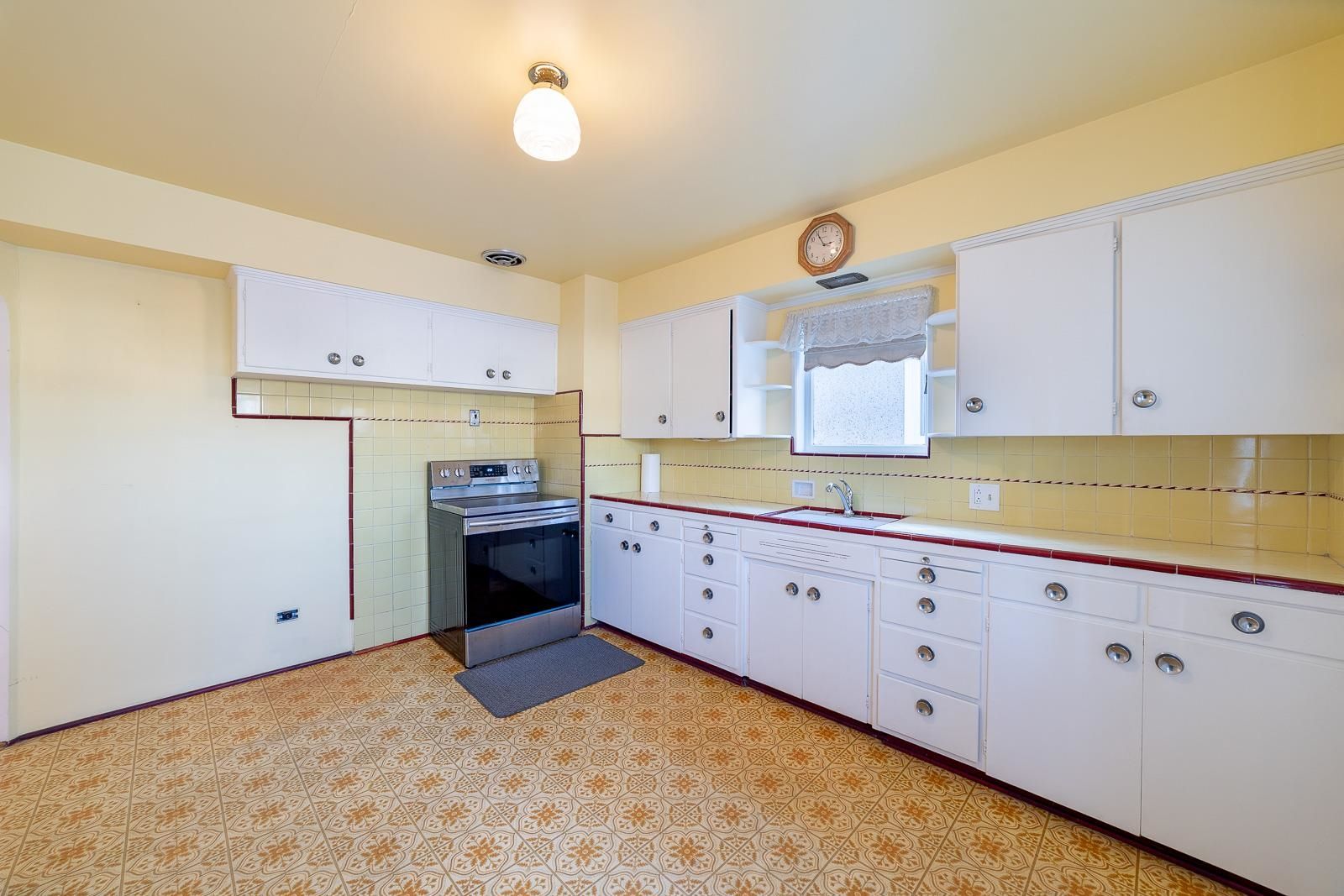 Listing Image 13