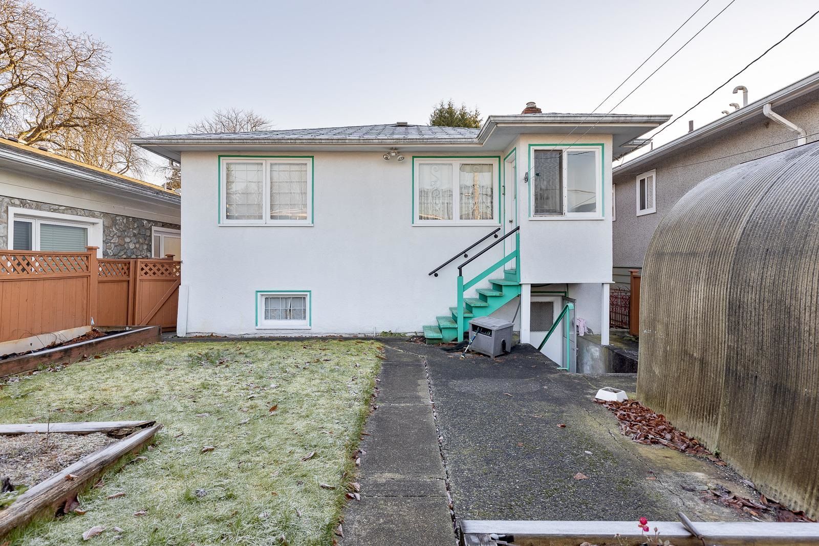 Listing Image 20