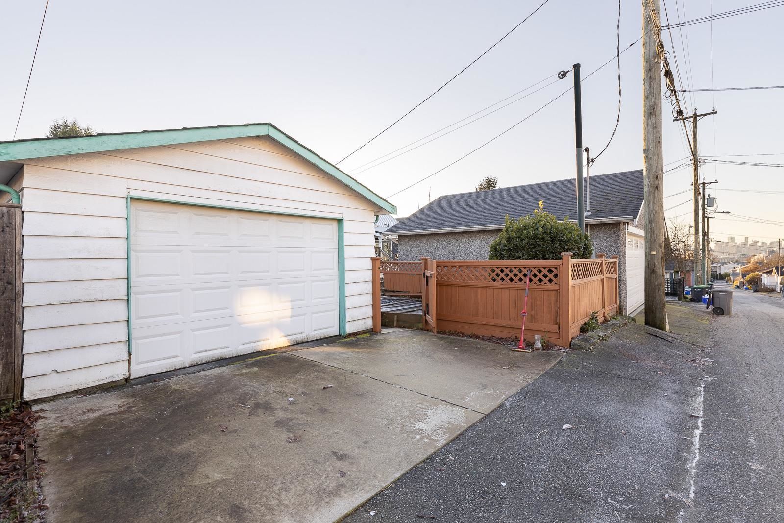 Listing Image 24
