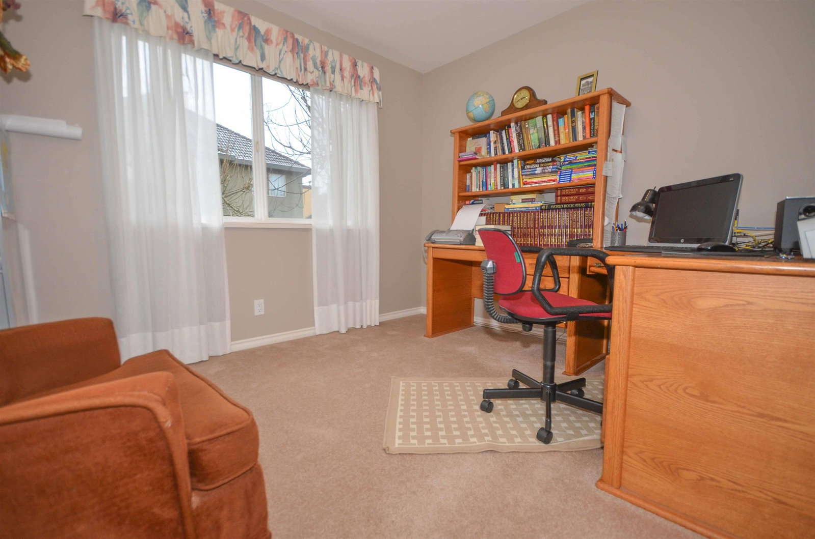 Listing Image 12