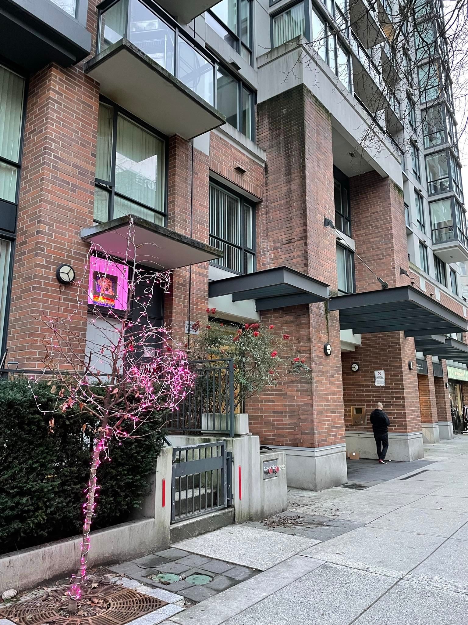 Listing Image 22