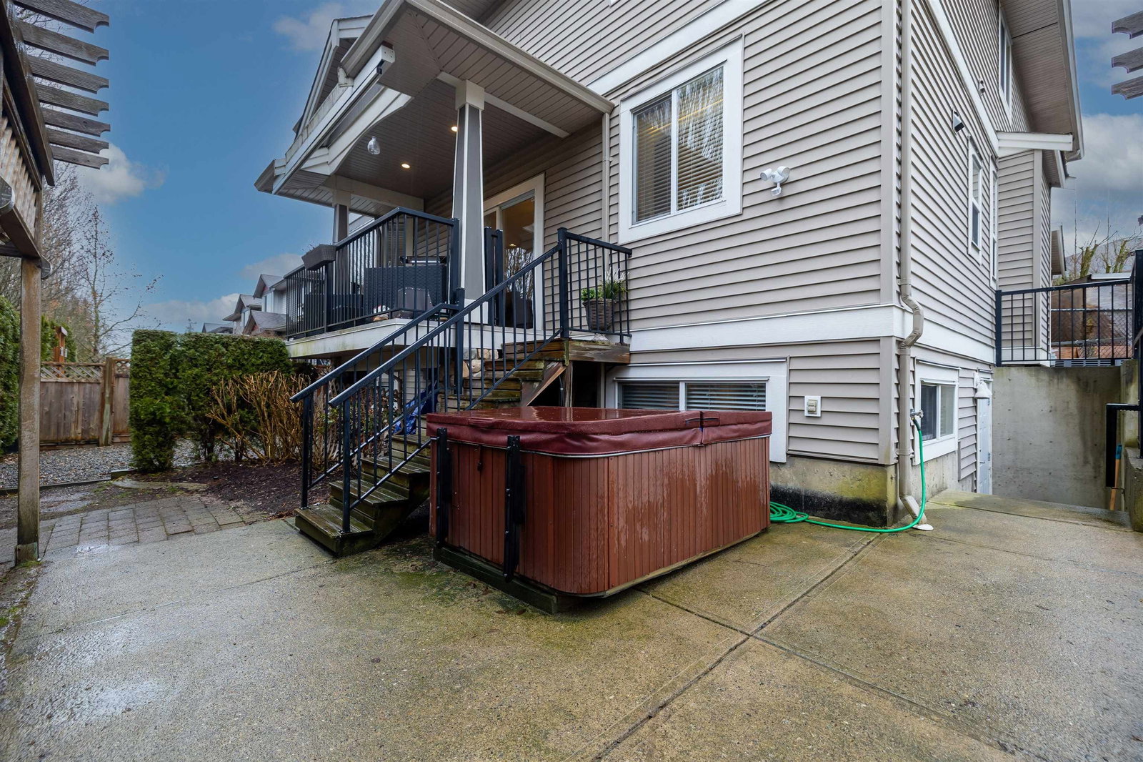 Listing Image 25