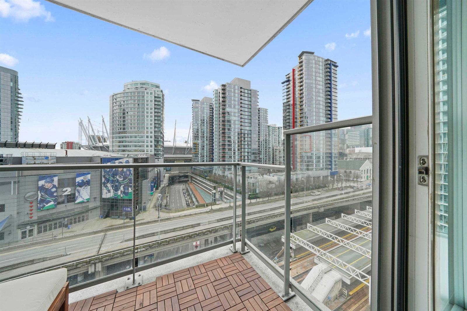 Listing Image 15