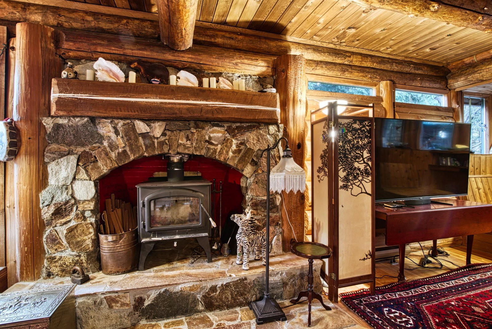 Listing Image 8