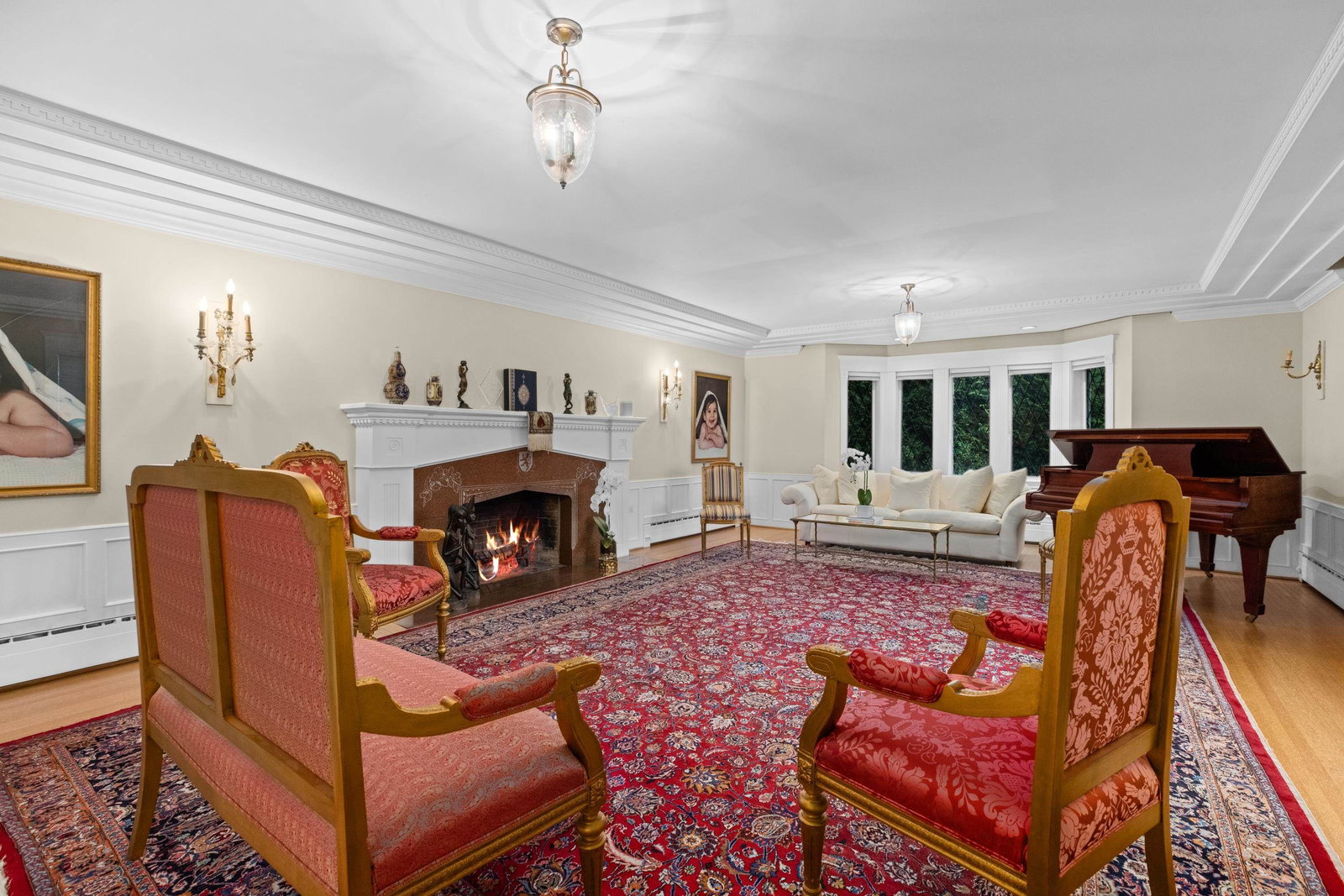 Listing Image 12