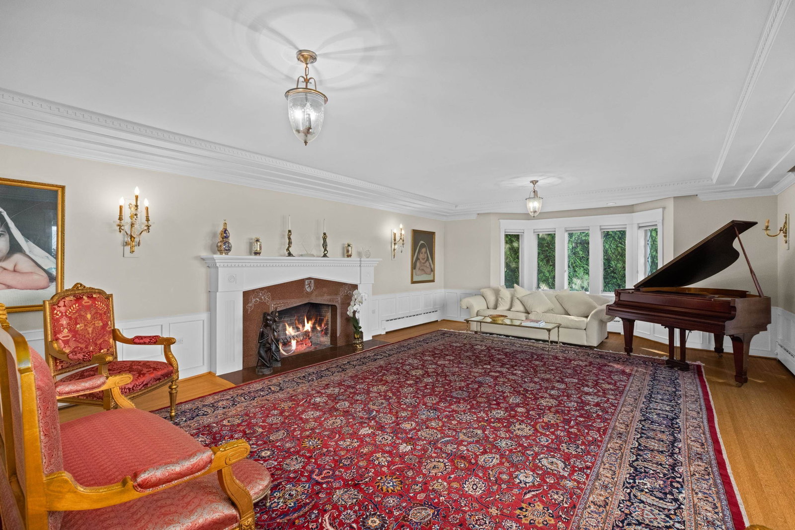 Listing Image 9