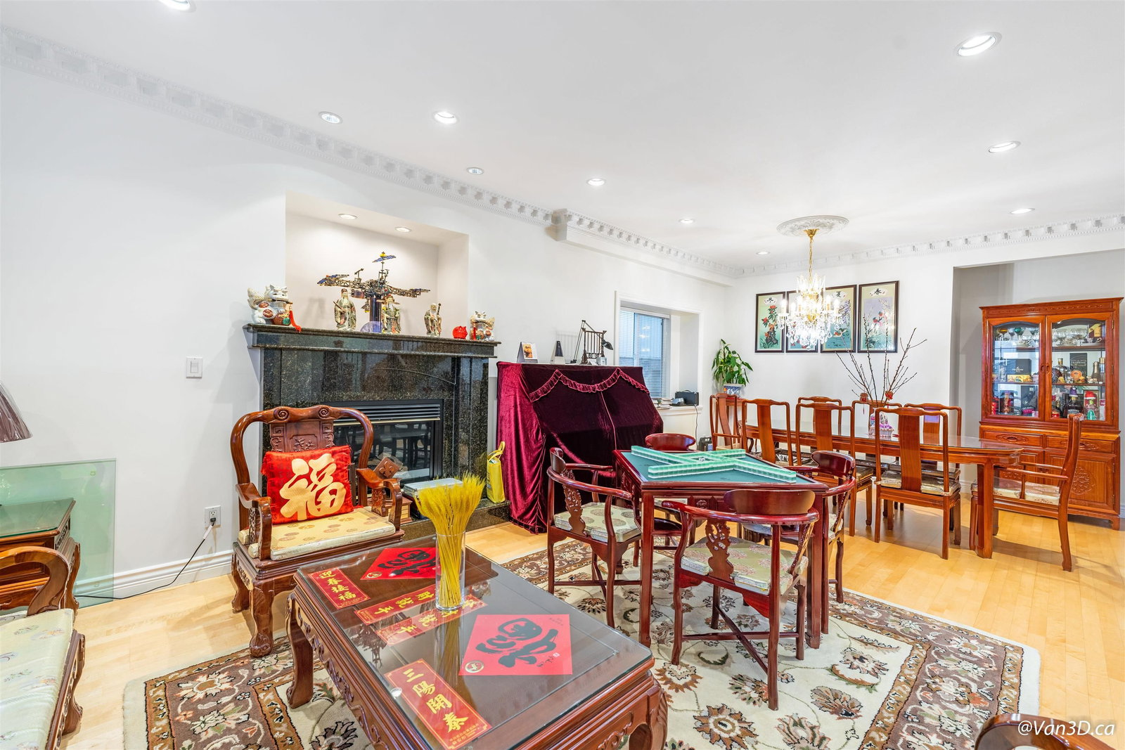 Listing Image 11
