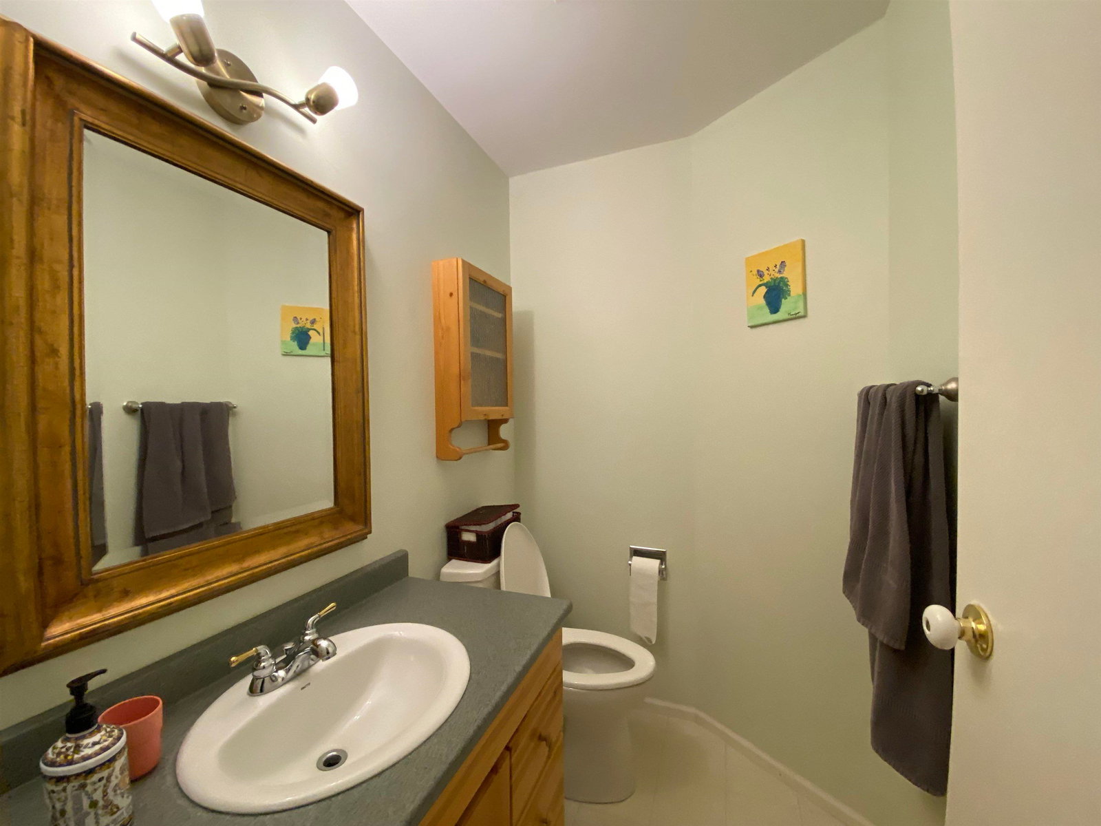 Listing Image 12