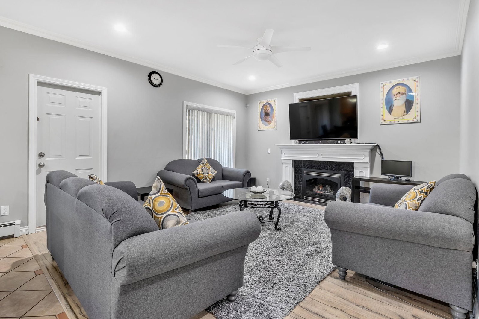 Listing Image 12