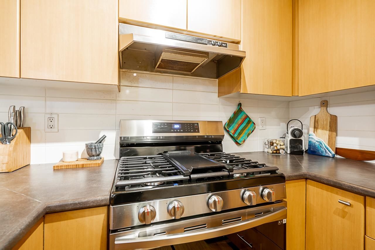 Listing Image 18