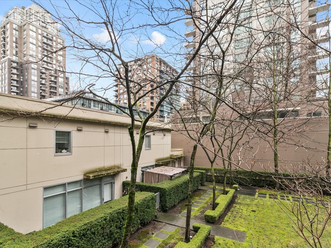Listing Image 22