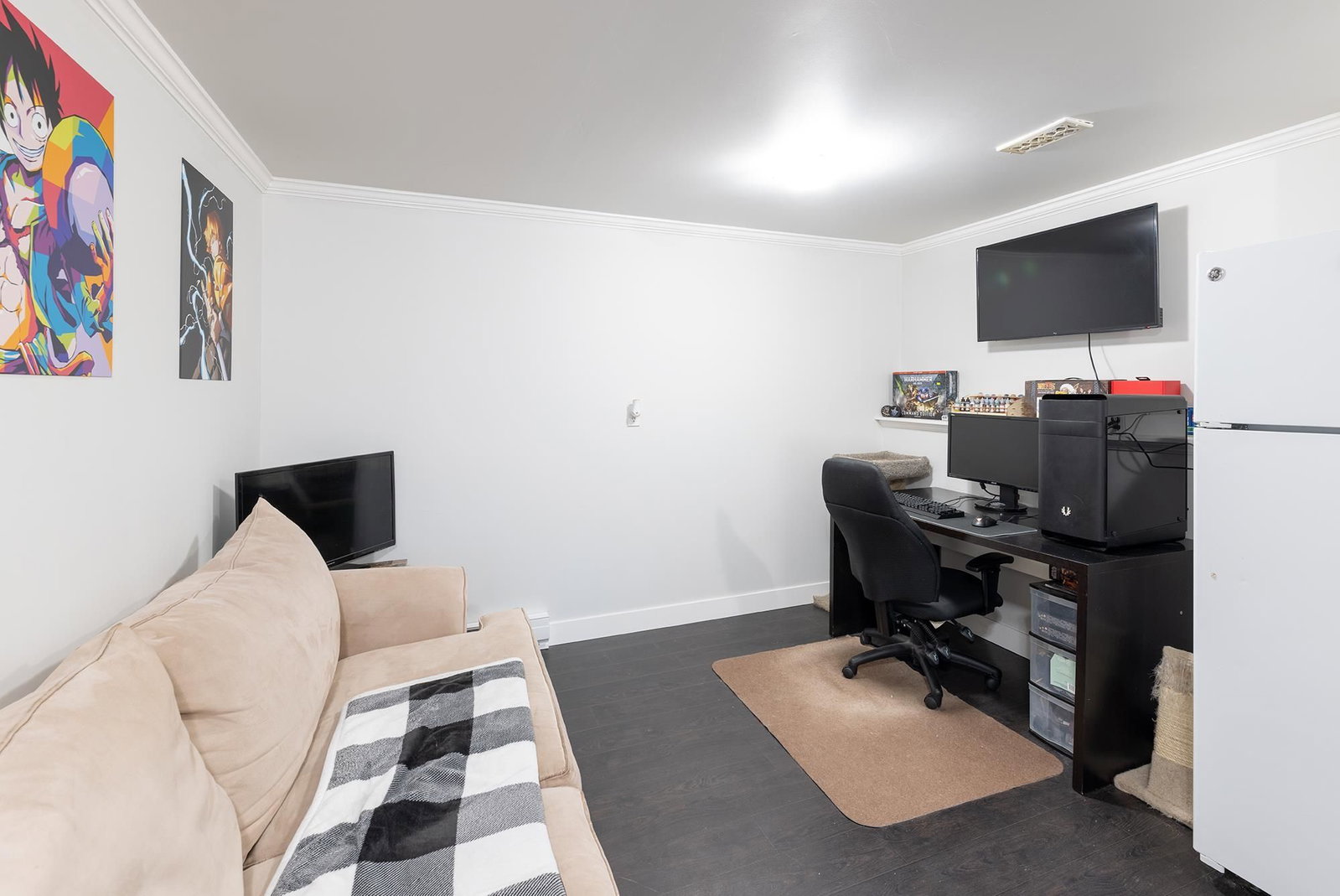 Listing Image 16