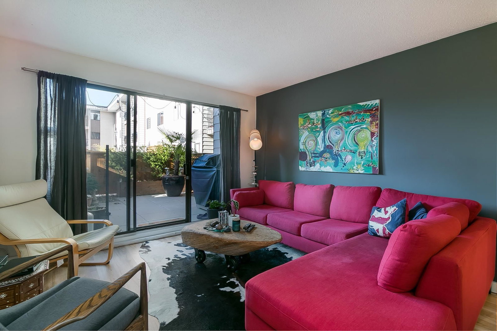 Listing Image 6