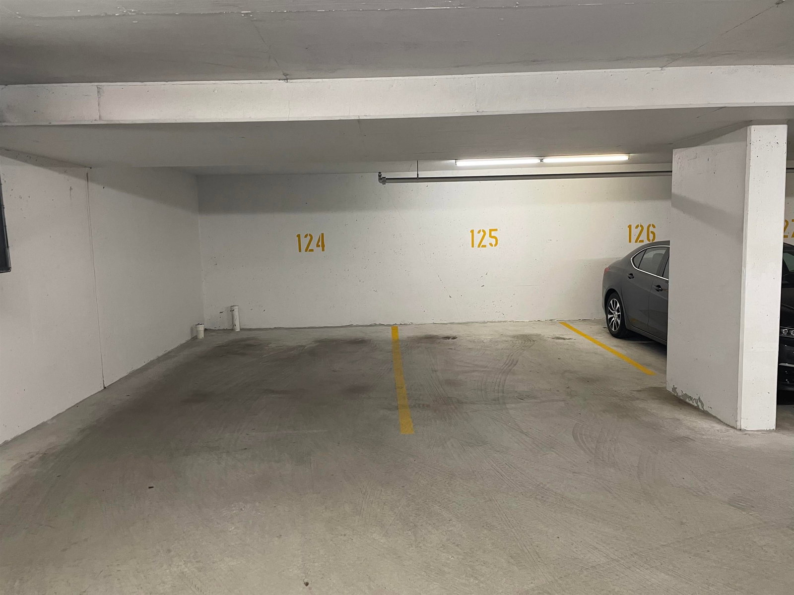 Listing Image 36