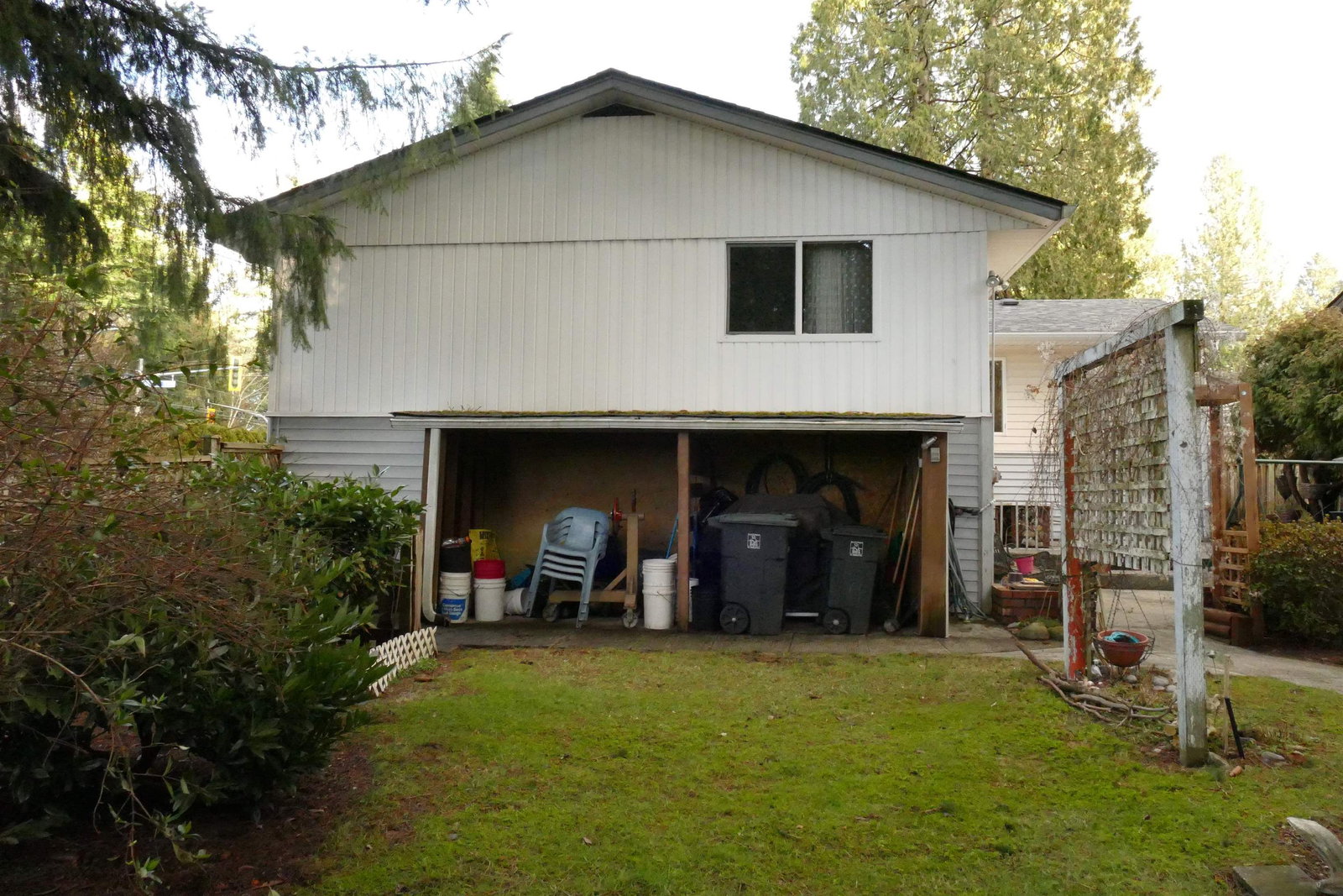 Listing Image 12