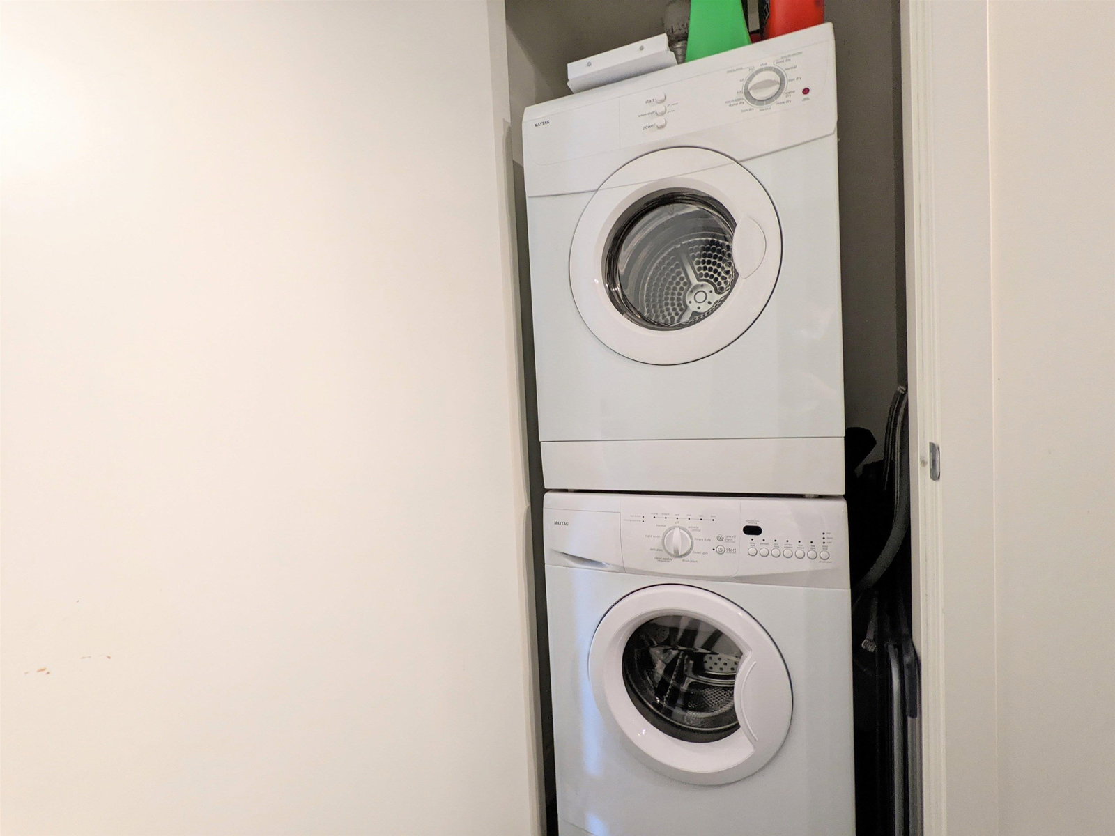Listing Image 14