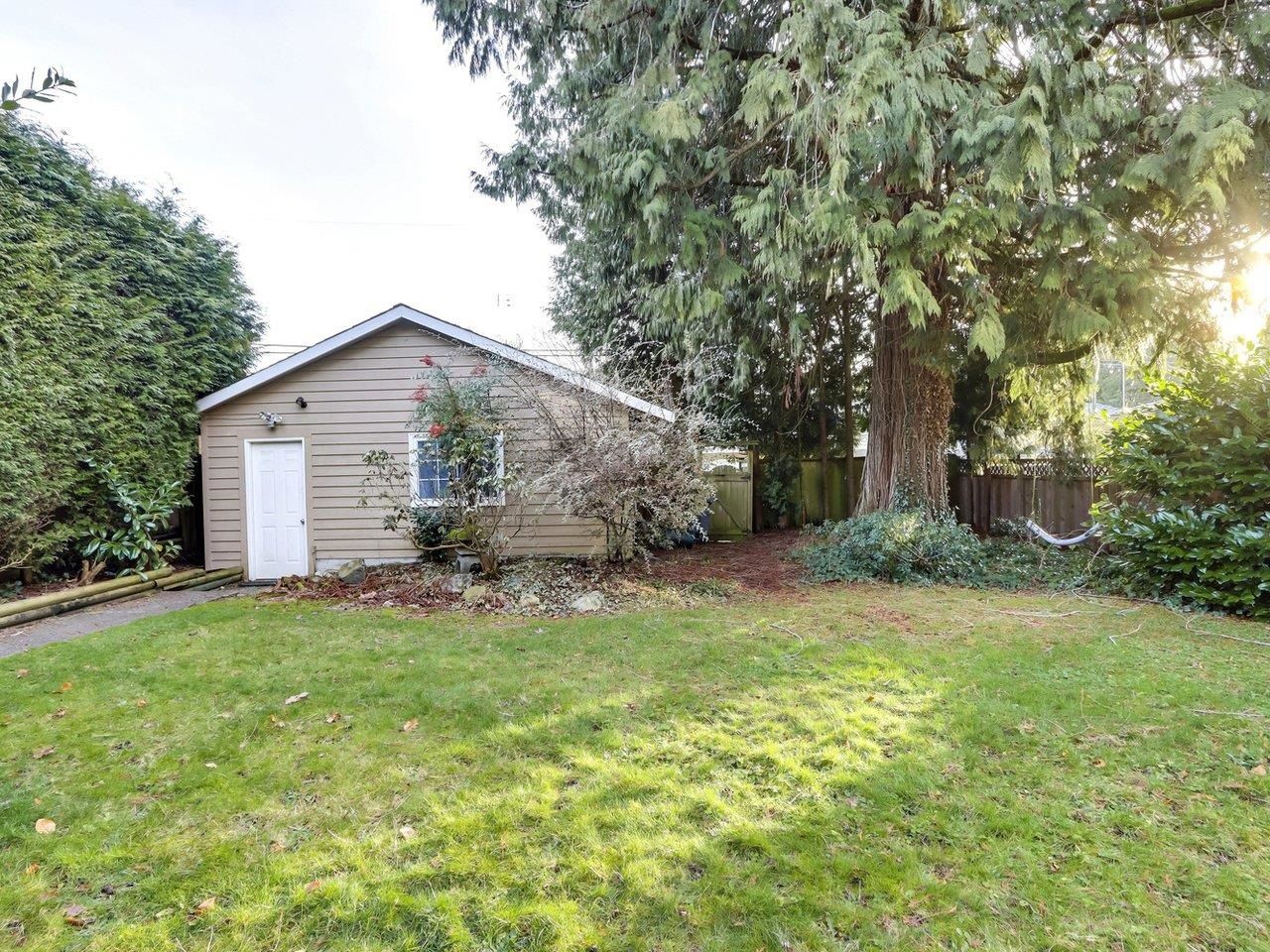 Listing Image 15