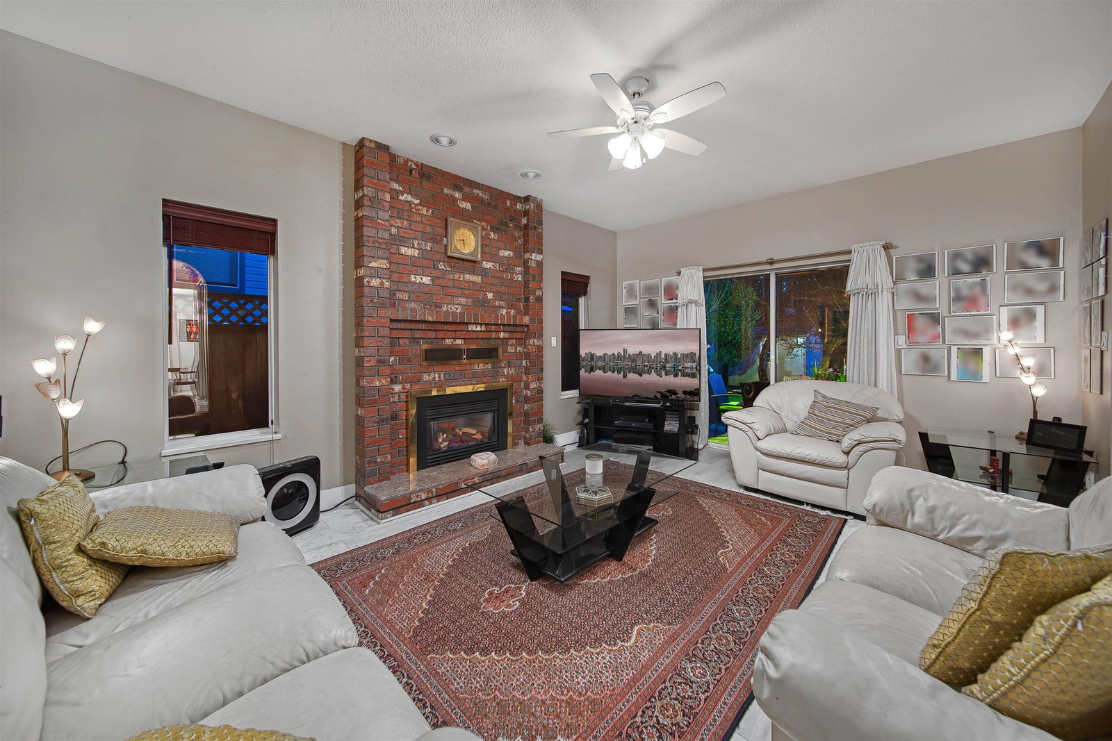Listing Image 14