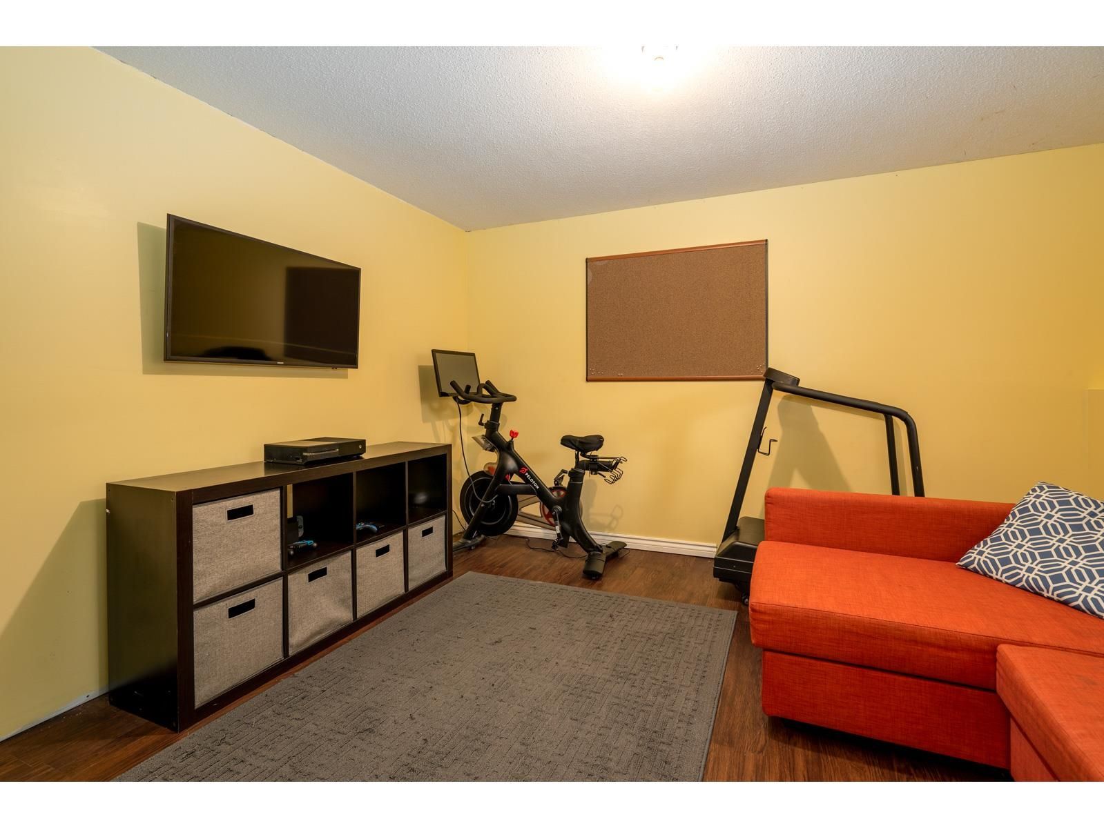 Listing Image 32