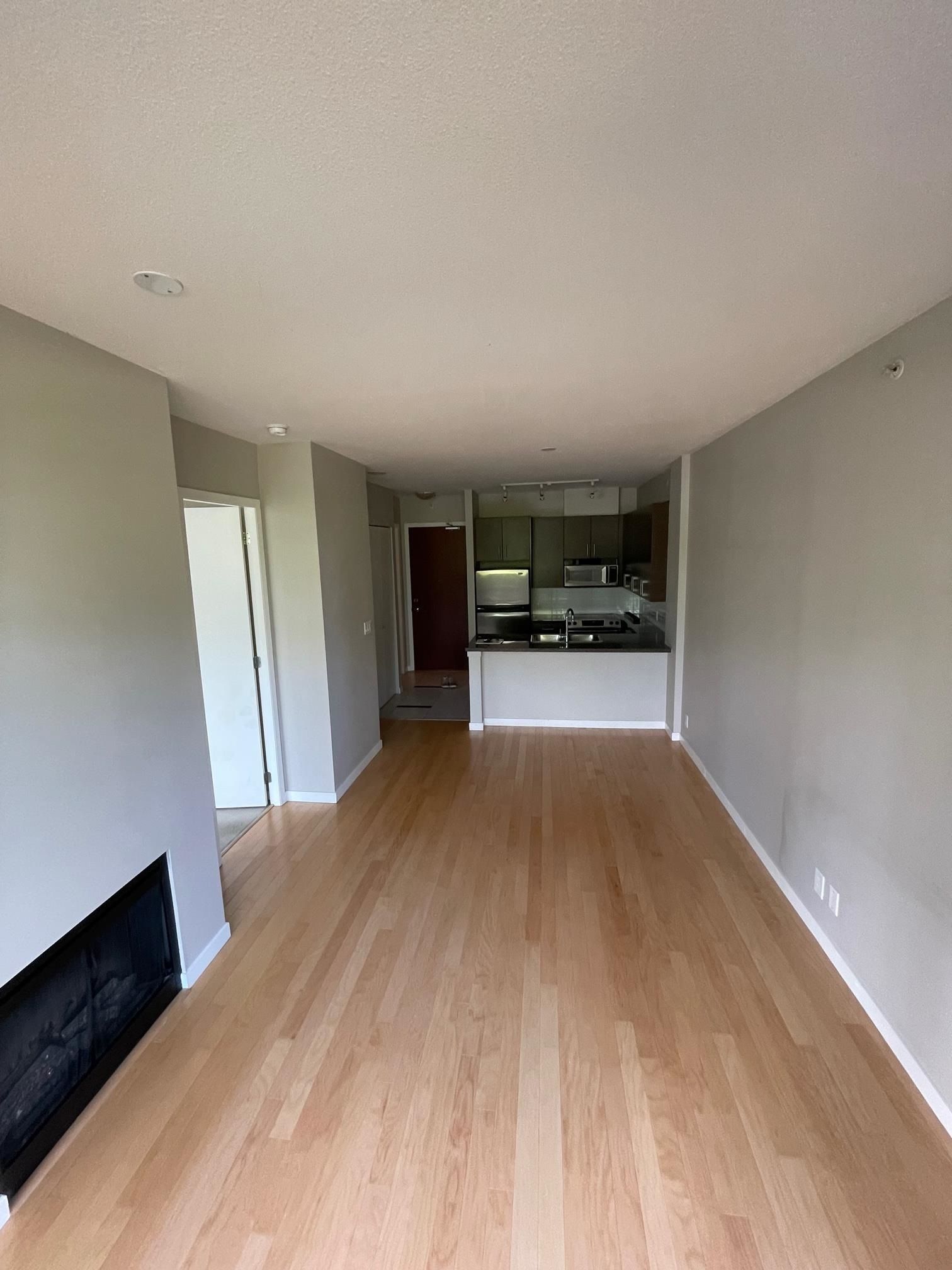 Listing Image 24