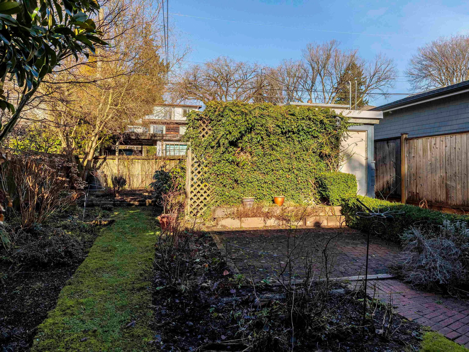 Listing Image 37
