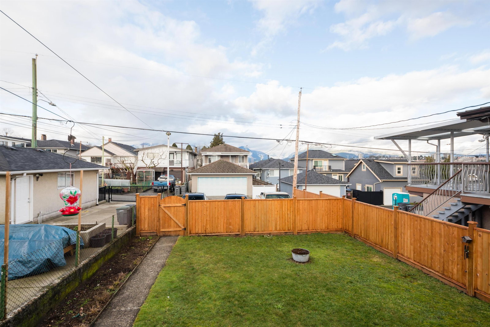 Listing Image 19