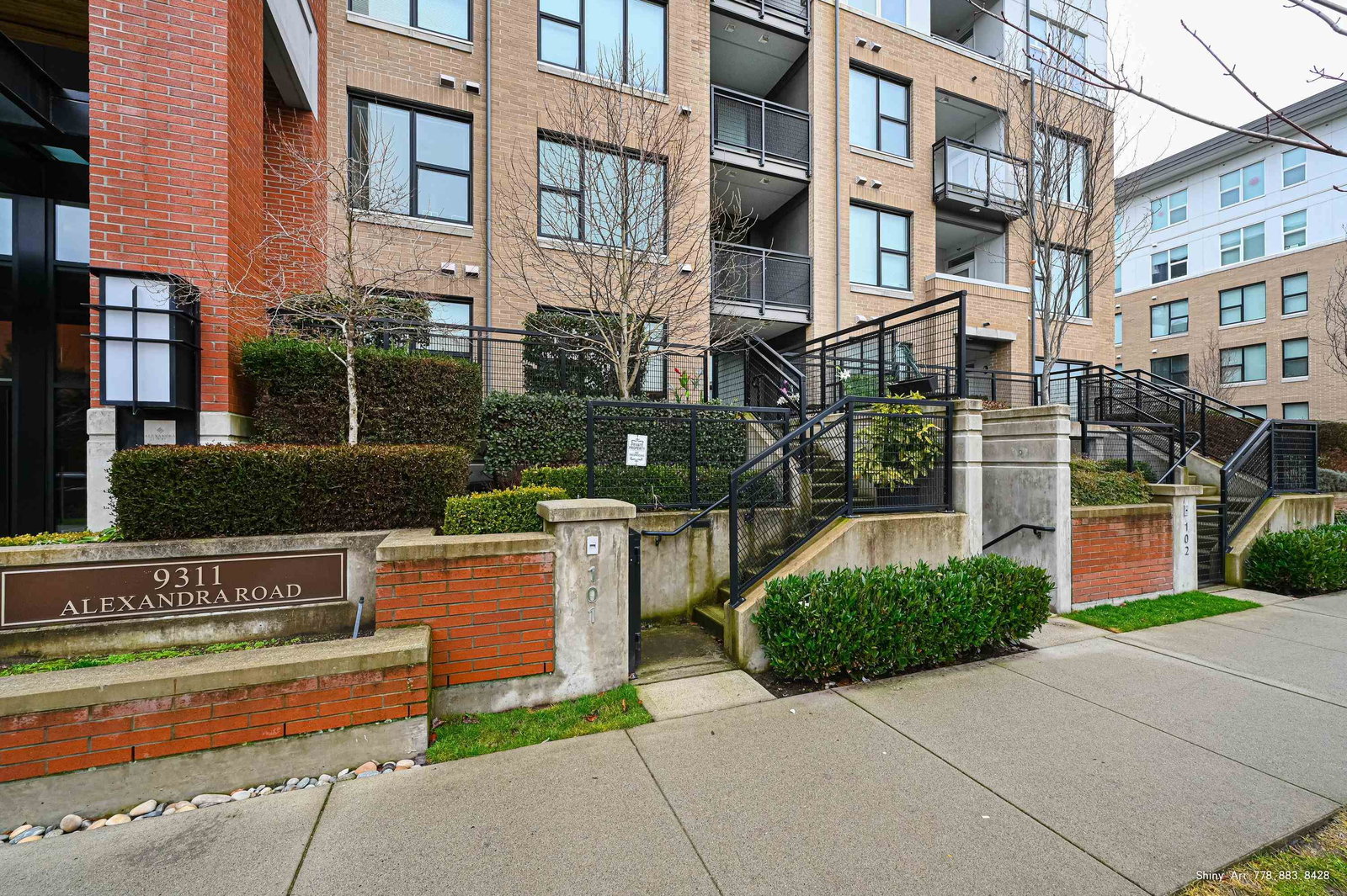 Listing Image 20