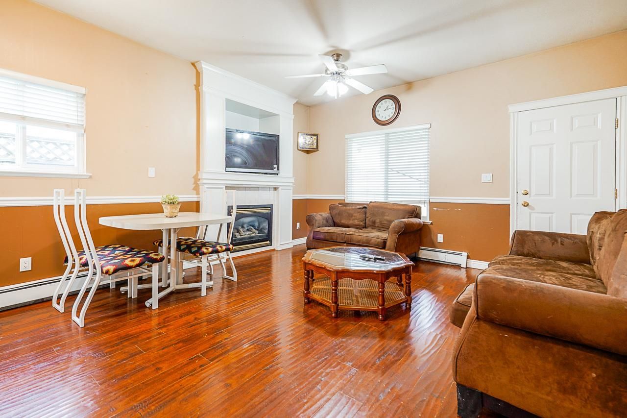 Listing Image 18