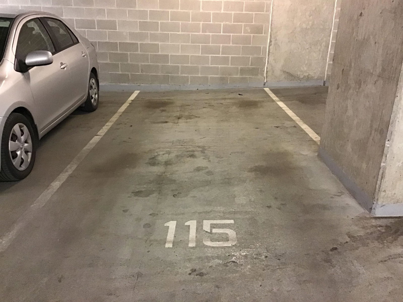 Listing Image 17