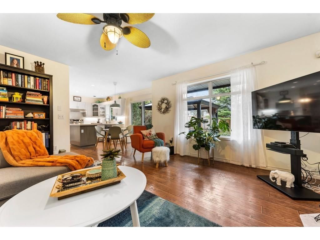 Listing Image 21