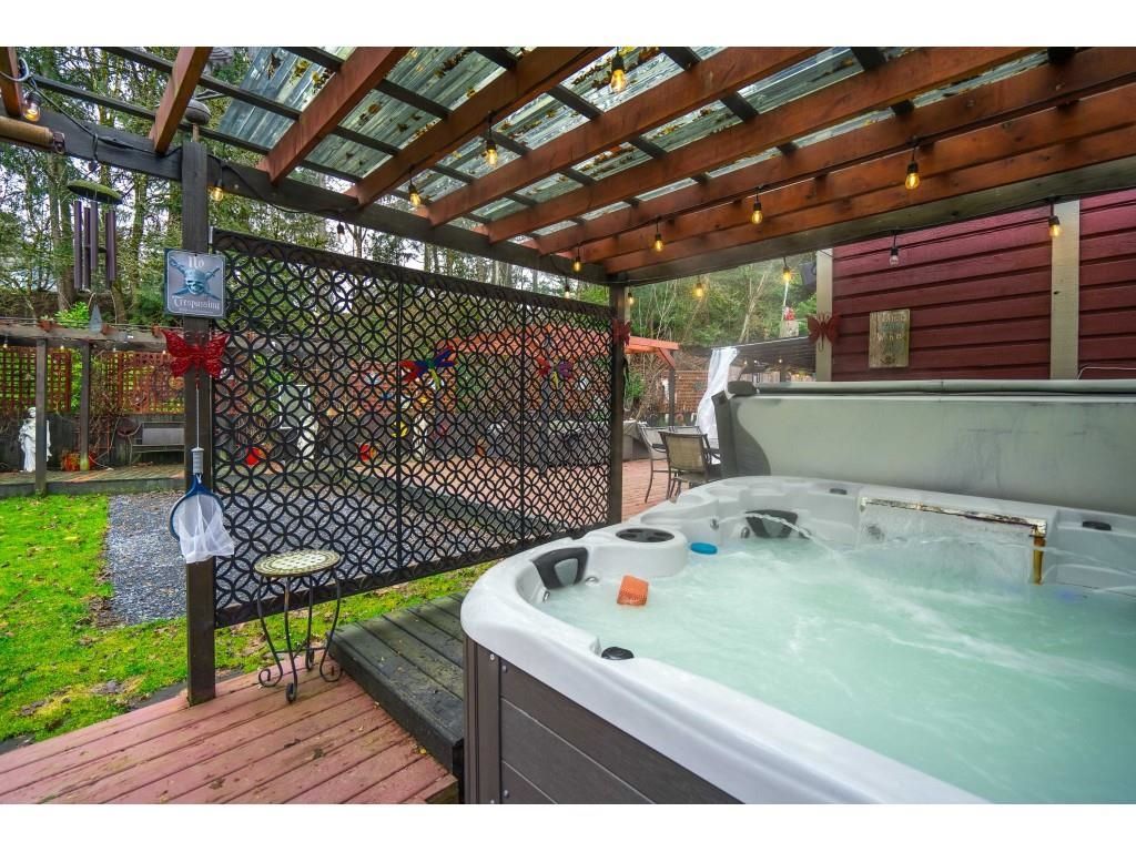 Listing Image 9