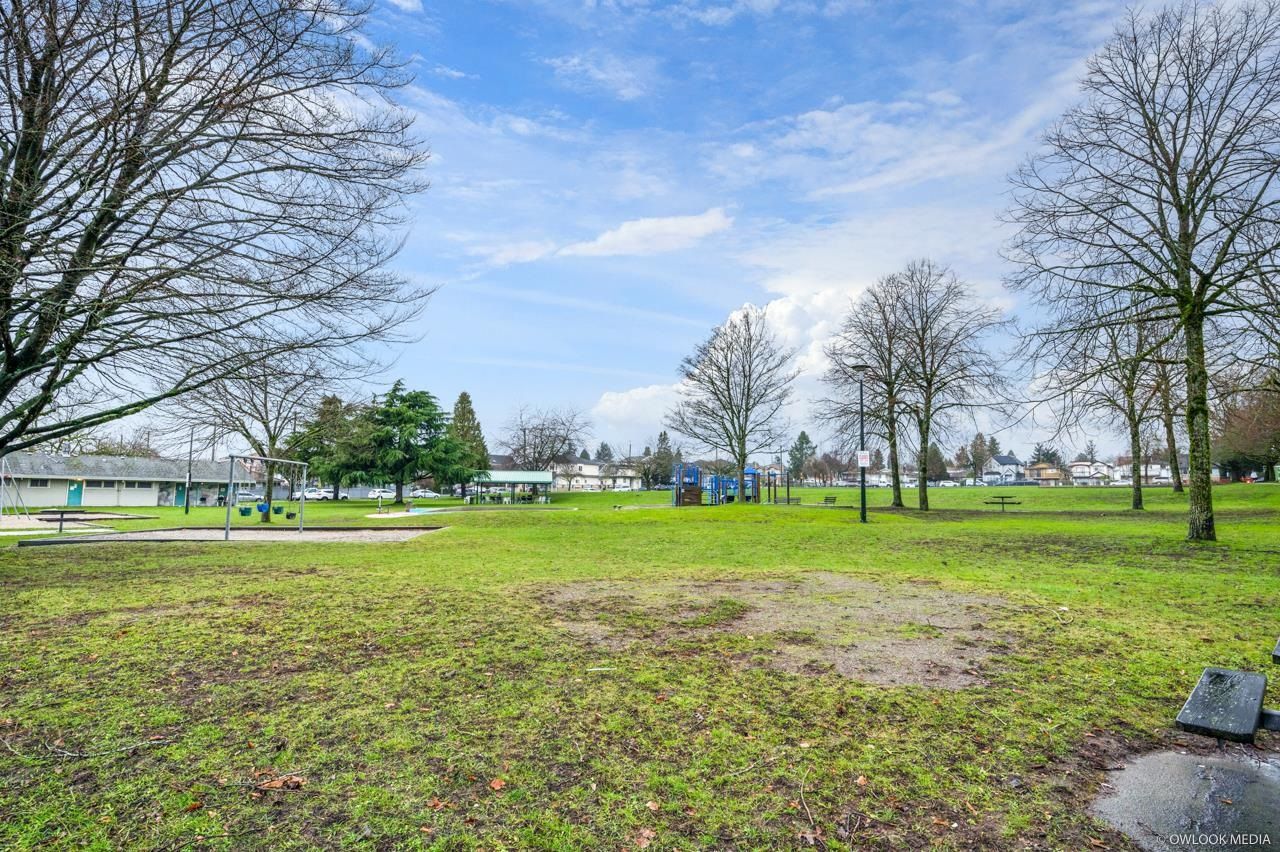 Listing Image 24