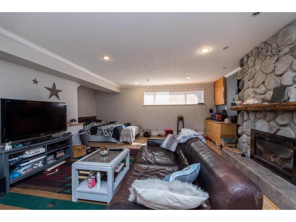 Listing Image 30