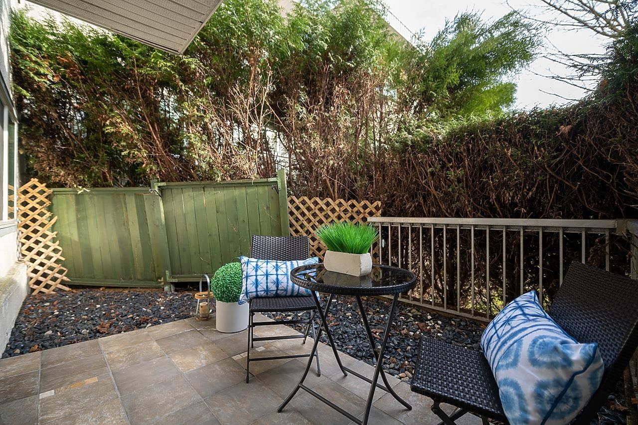 Listing Image 8
