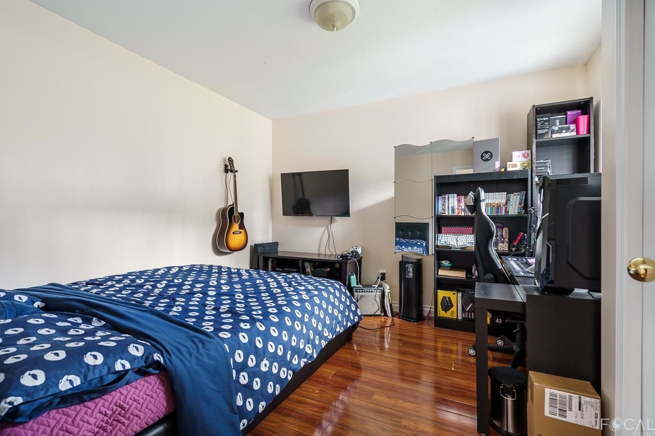 Listing Image 26
