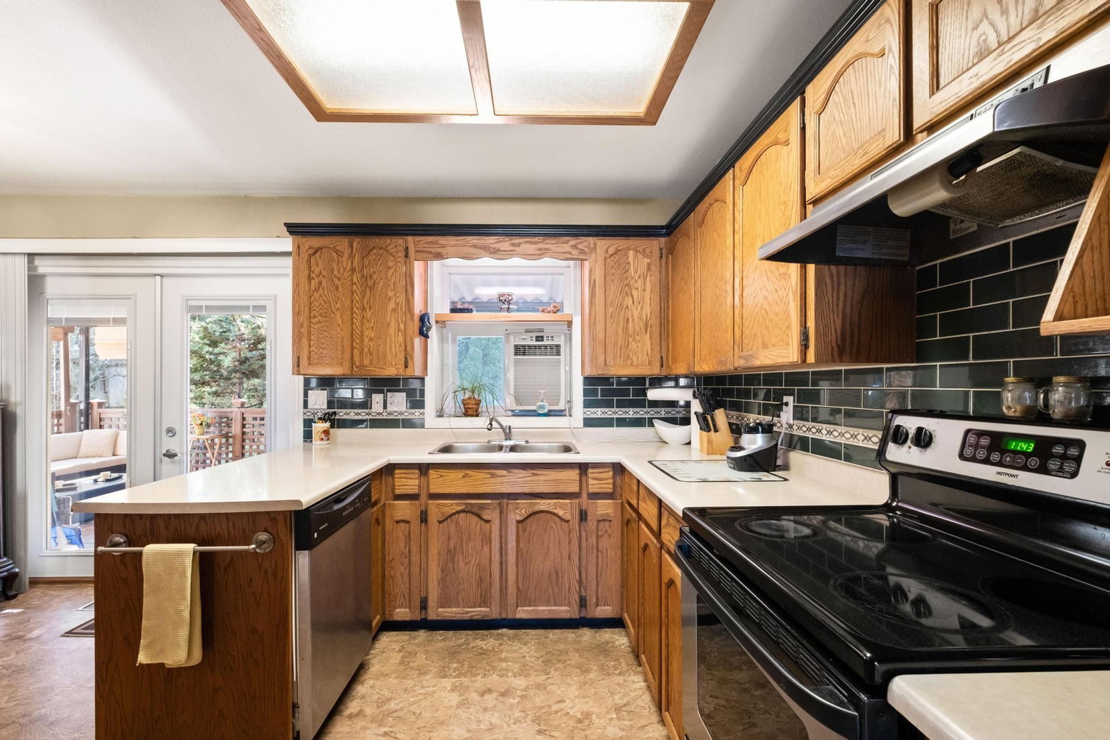 Listing Image 5