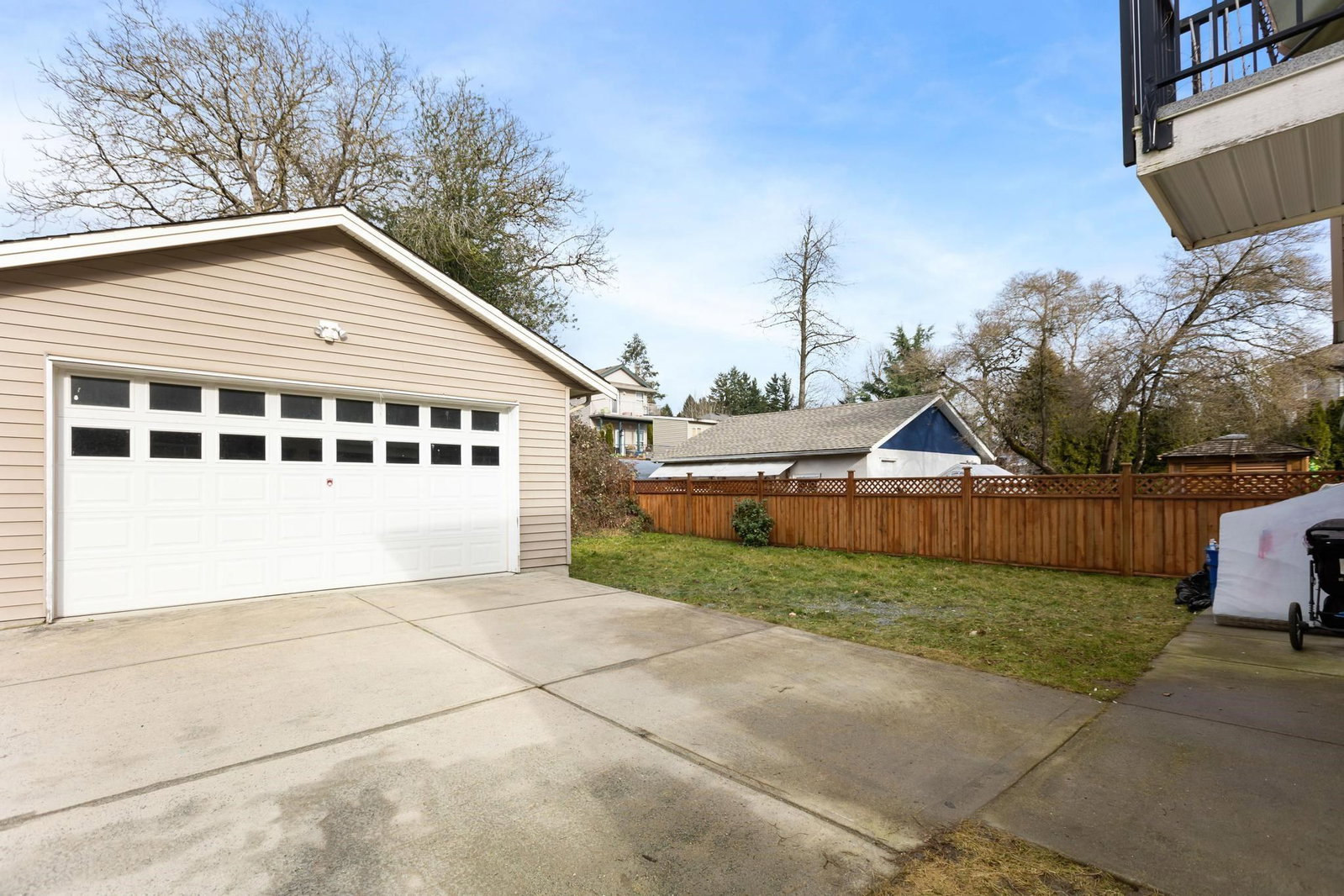 Listing Image 20