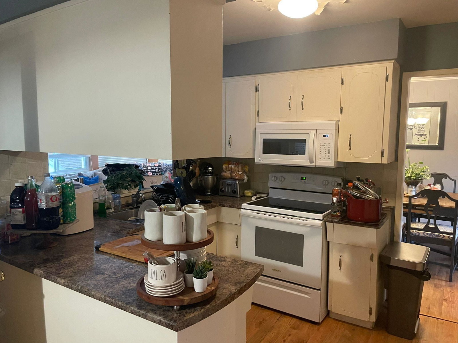 Listing Image 10