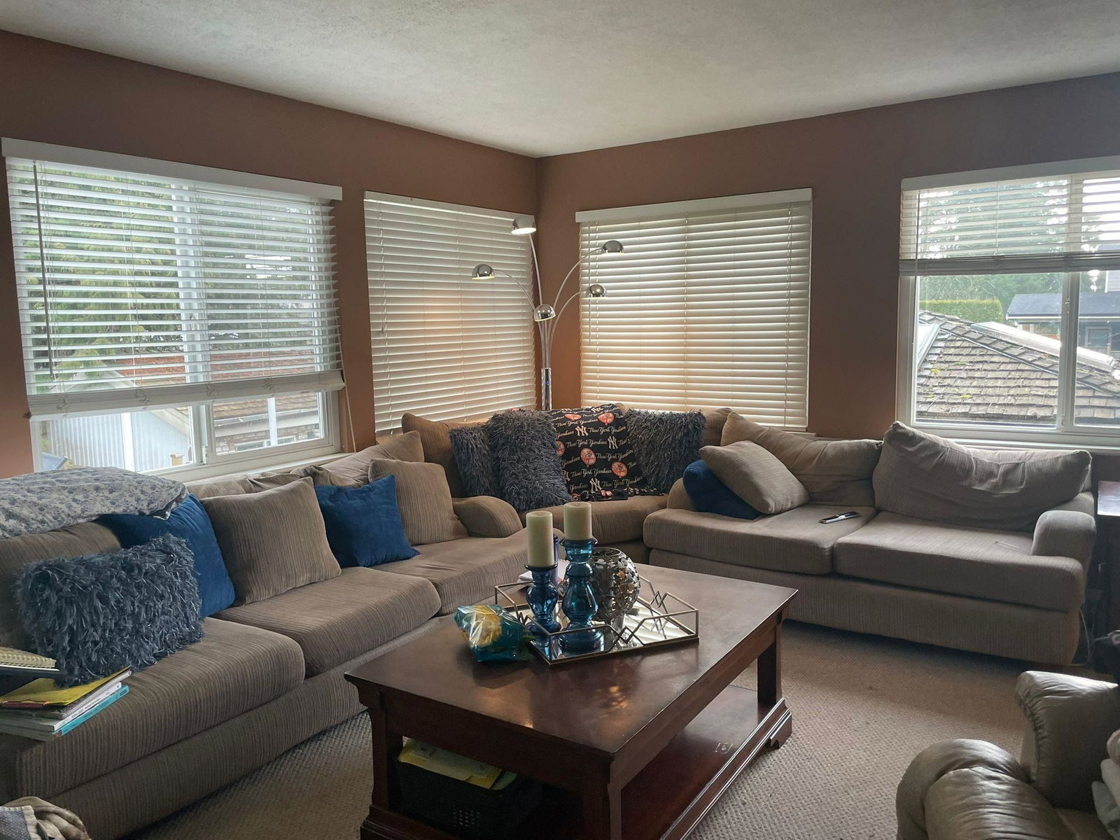 Listing Image 8