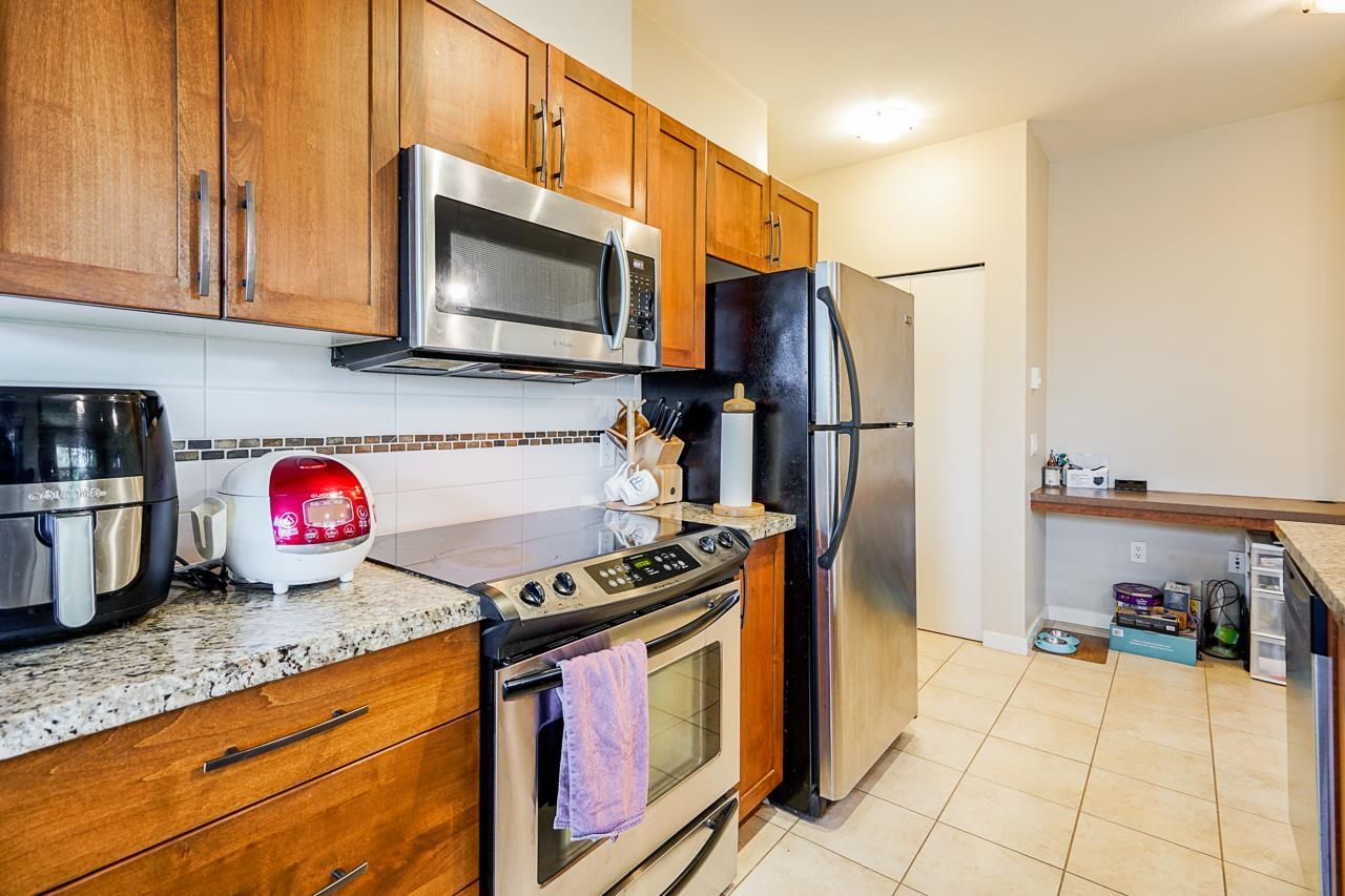 Listing Image 9