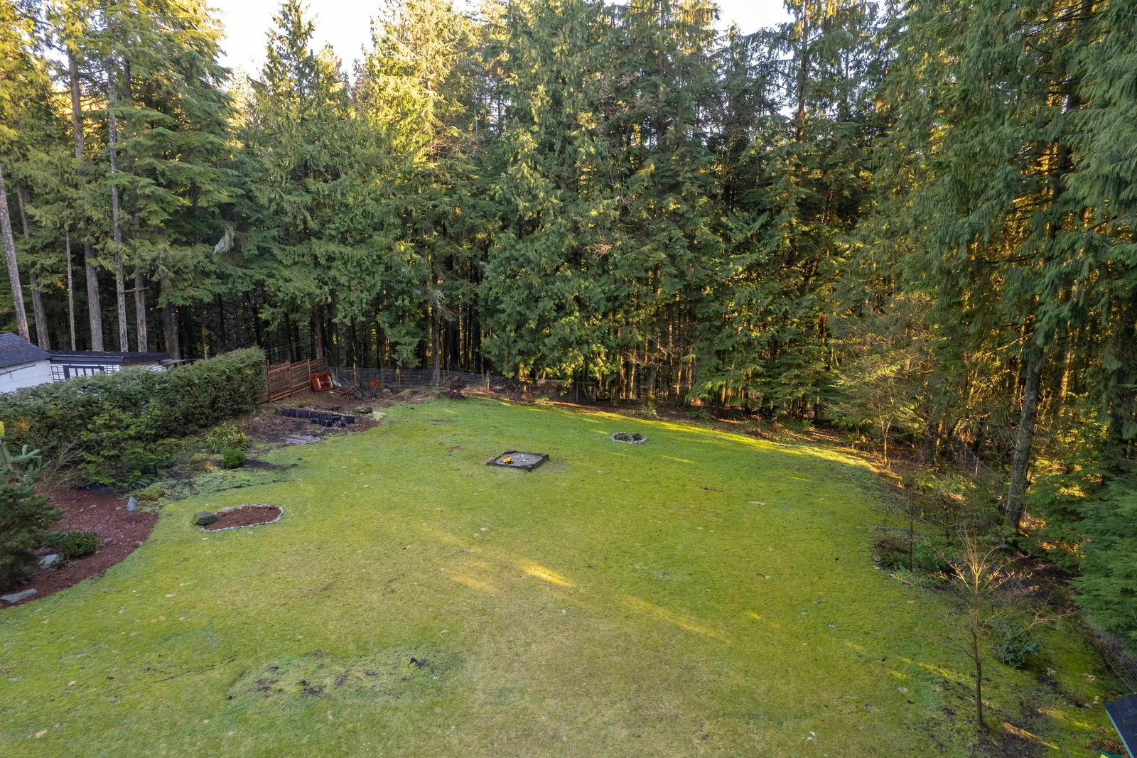 Listing Image 28