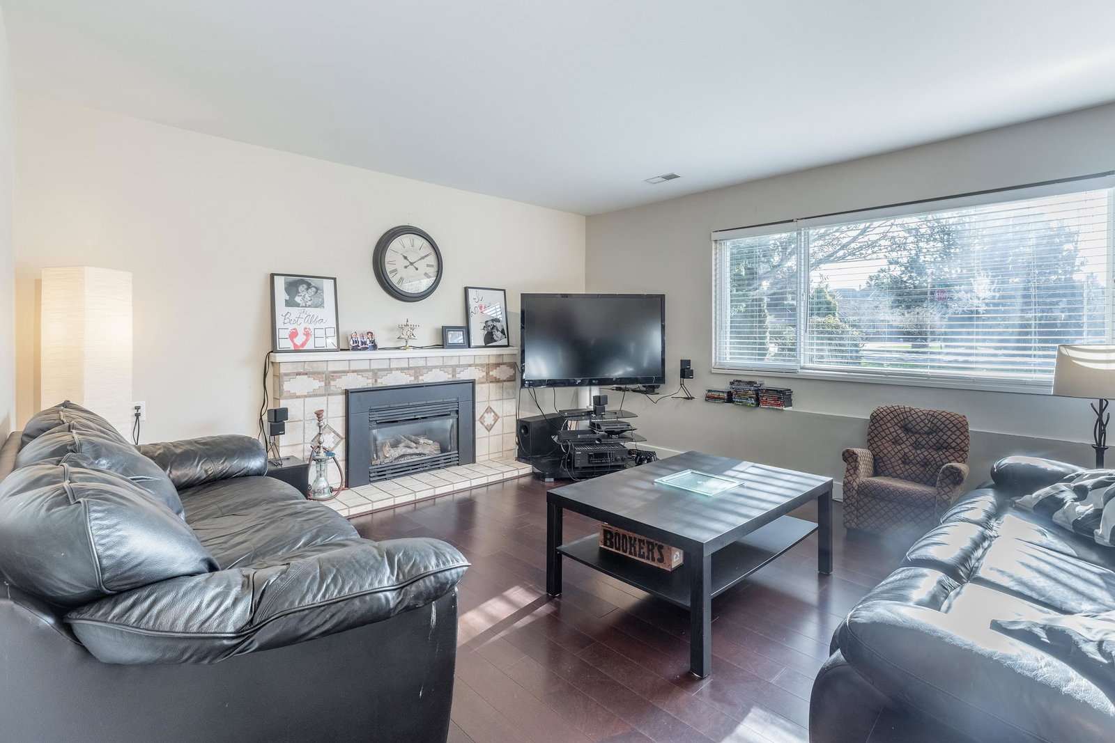 Listing Image 18