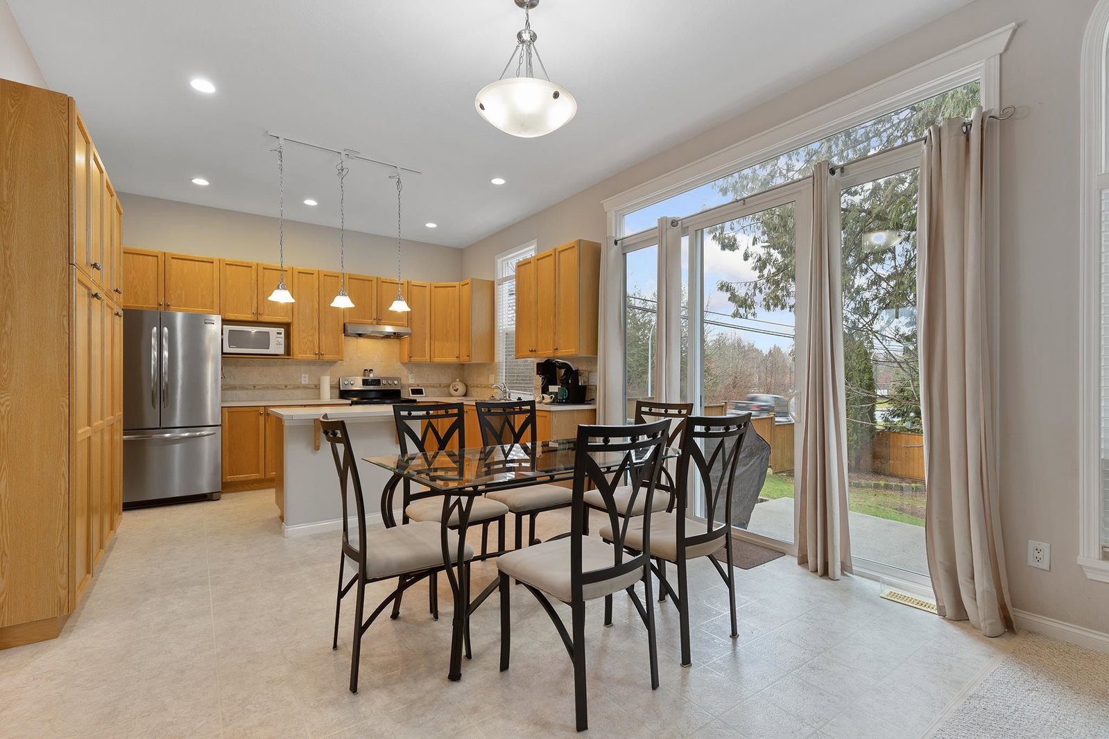 Listing Image 13