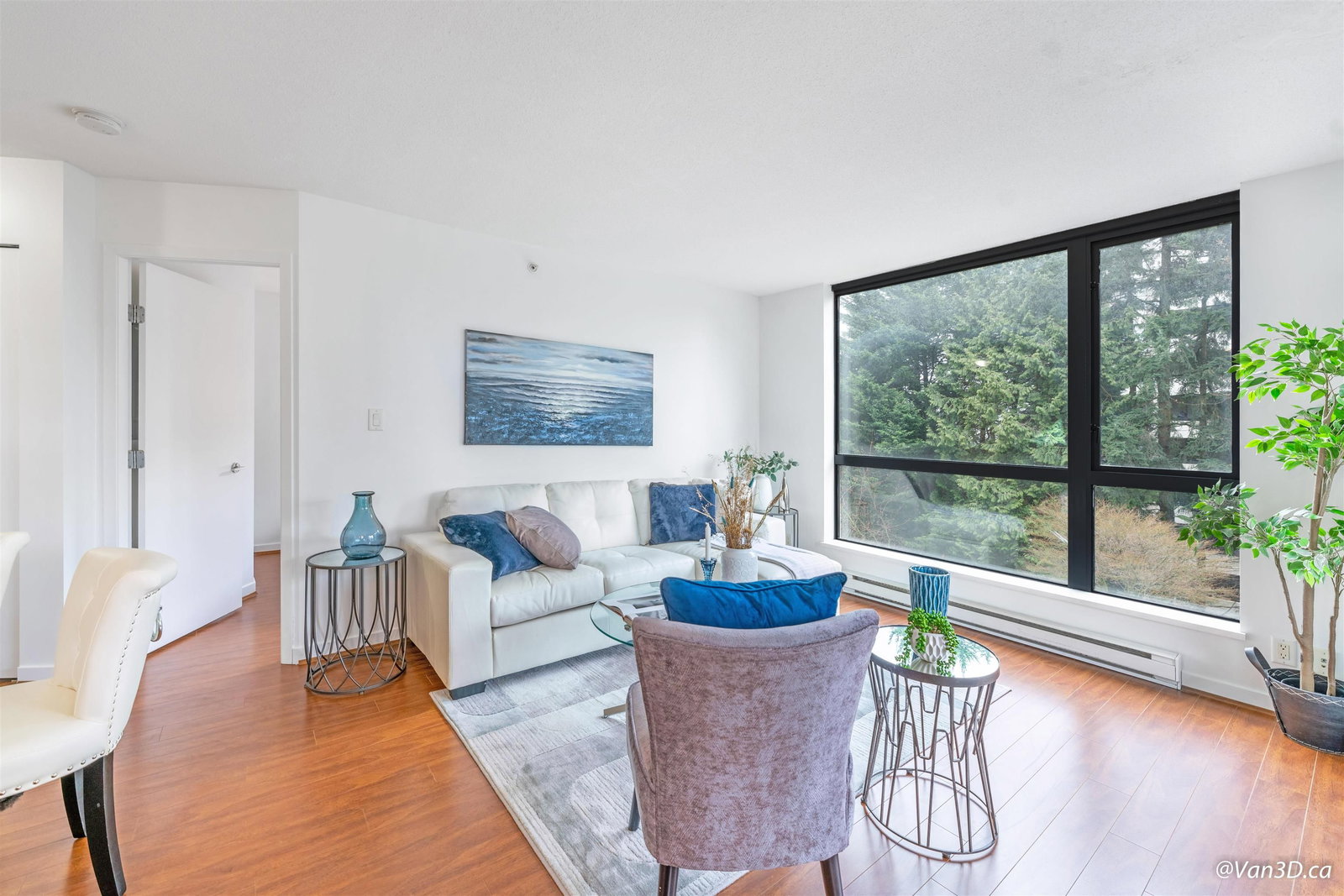 Listing Image 17